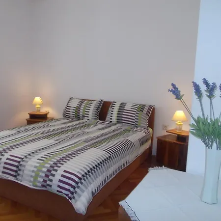 Апартаменты Spacious & Seaview