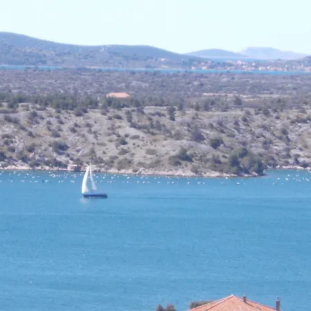 Spacious & Seaview Šibenik