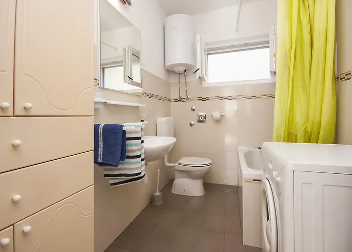 Lejlighed Spacious & Seaview