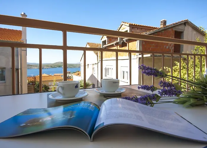 Lejlighed Spacious & Seaview