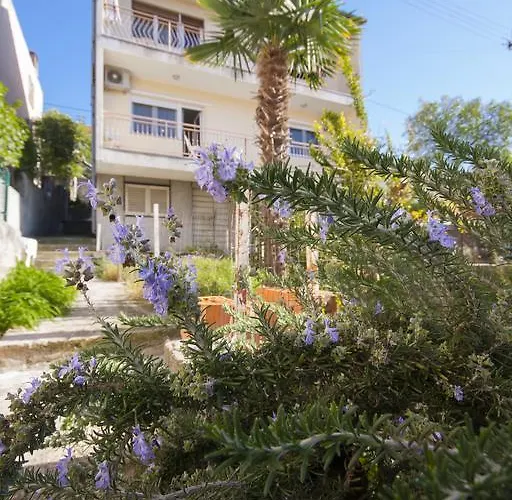 Lejlighed Spacious & Seaview