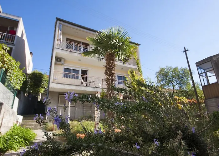 Lejlighed Spacious & Seaview *